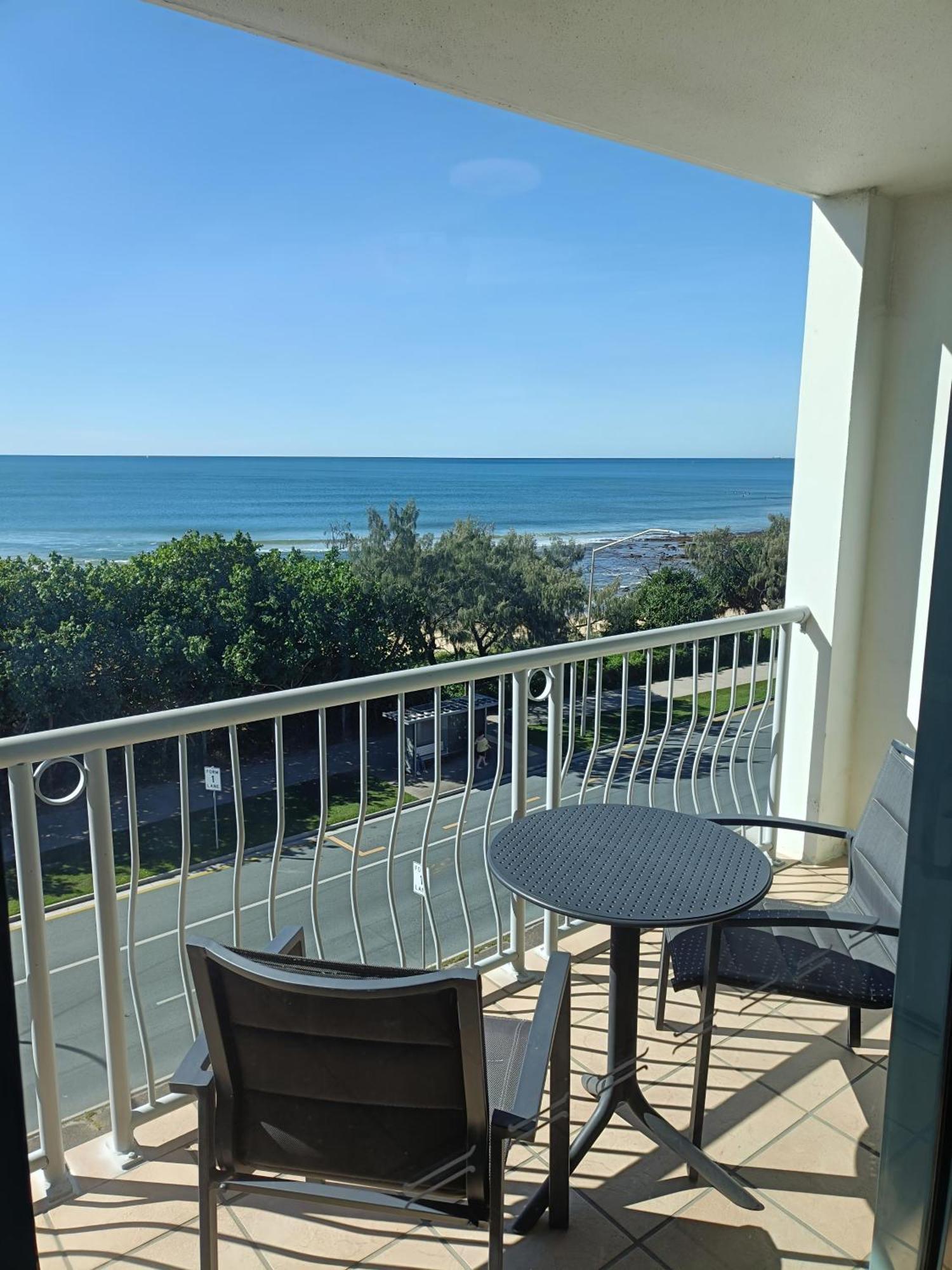 Grand Palais Boolarong Beachside Apartments Alexandra Headland Exteriér fotografie